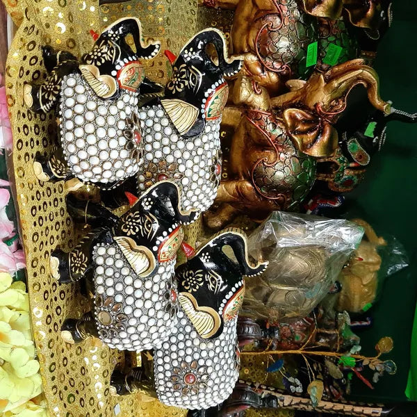 4 Pcs Black Pearl Elephant Set