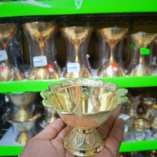 Brass Flower Deeya (Approx 2.5''x 3'')