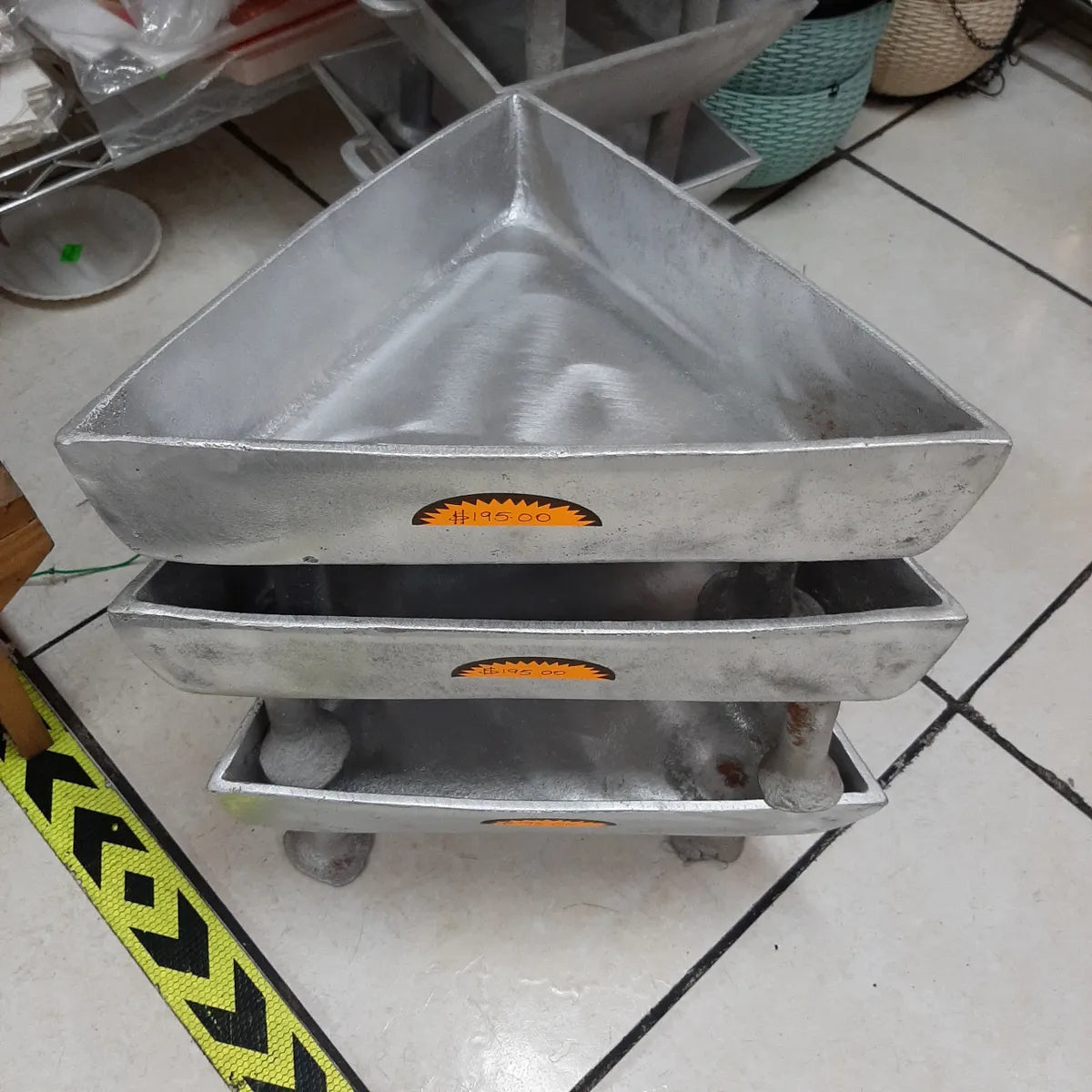 Hawan Kund - Triangle - 12.5'' x 13'' x 2.5''