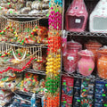 Pom Pom Strand (54 Inches)