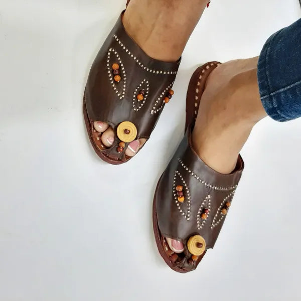 Sandal Size 7 (10 Inches) (B) Dark Brown